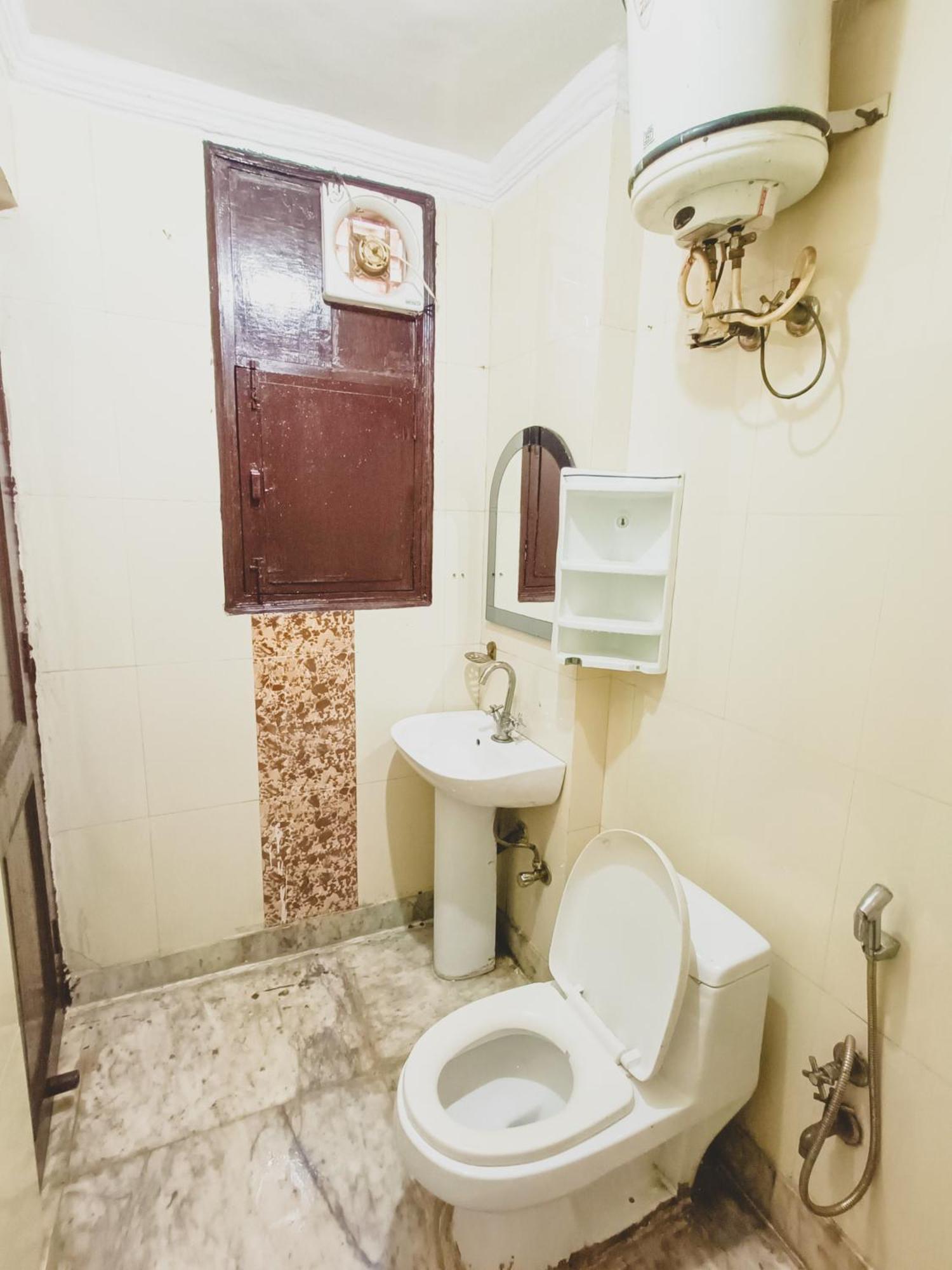 Hotel Bliss Bourn - Lajpat Nagar New Delhi Exterior photo